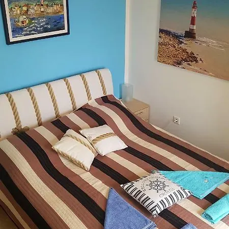 Apartment Mirjana *